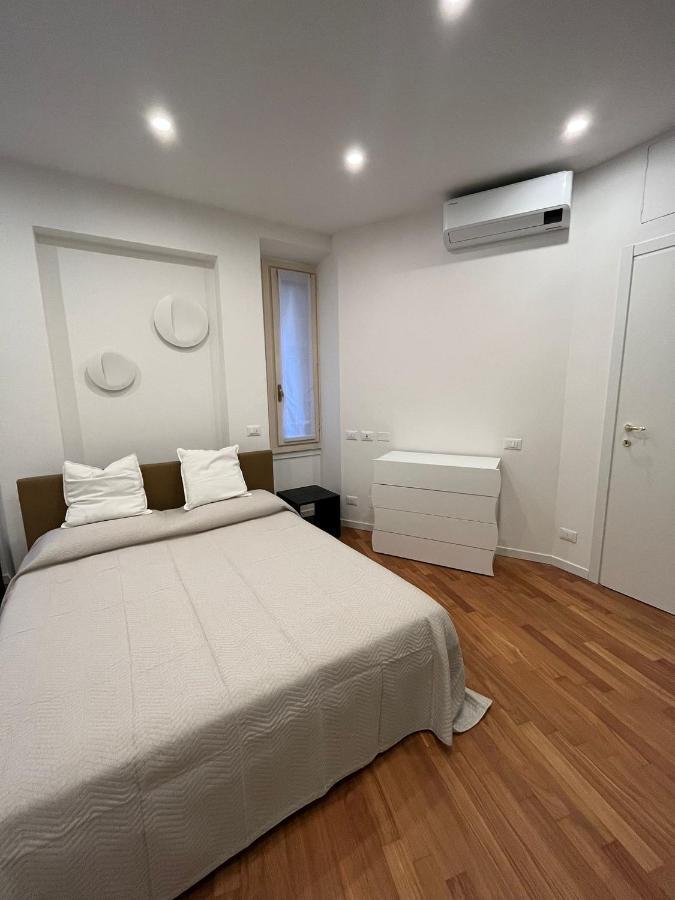 Casa Vercelli Delizioso Bilocale Moderno Nella Vecchia Milano Zewnętrze zdjęcie
